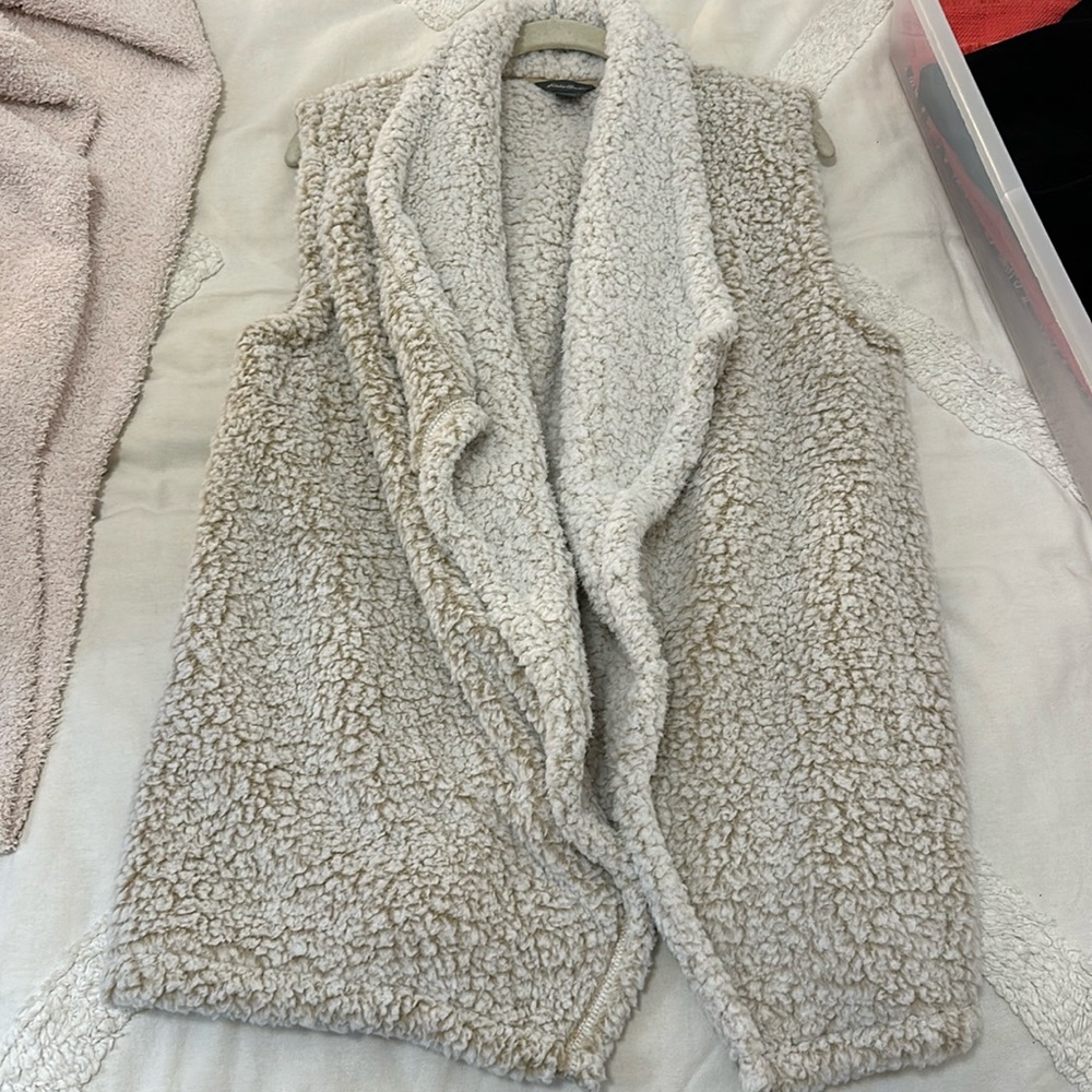 NWOT Sherpa vest Eddie Bauer